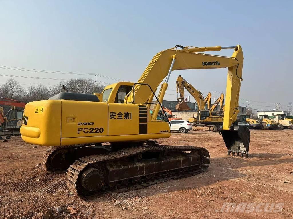 Komatsu PC 220 Bagri goseničarji