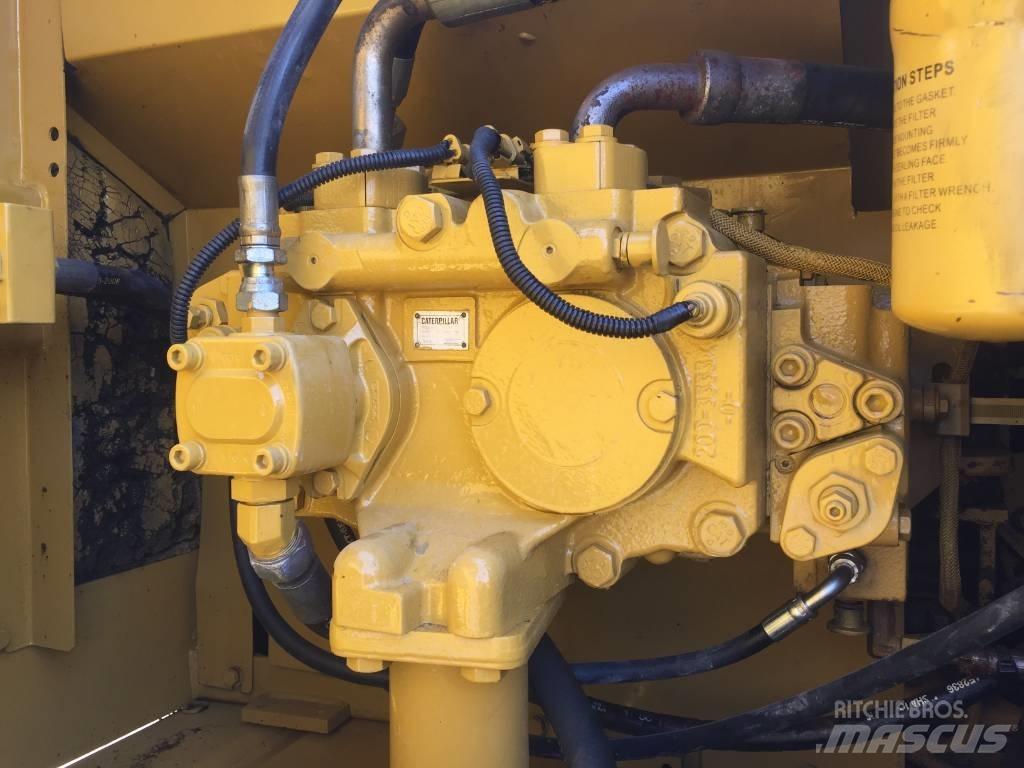 CAT 320 D Bagri goseničarji
