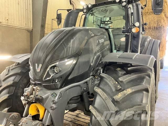 Valtra T 234 V Traktorji