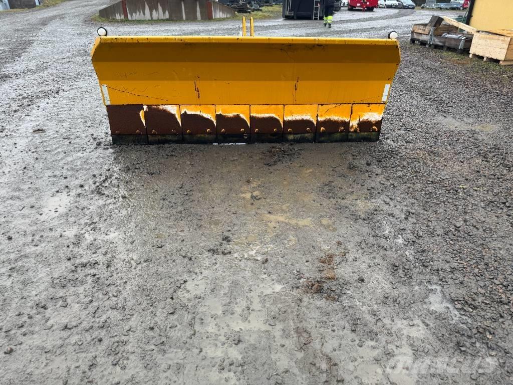 Snowline 2810 Snežne deske in plugi