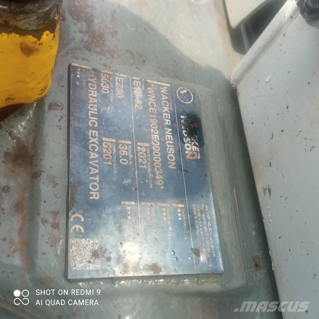 Wacker Neuson EZ 50 Bagri goseničarji