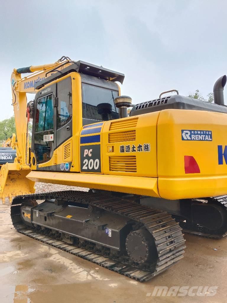 Komatsu PC200-8 Bagri goseničarji