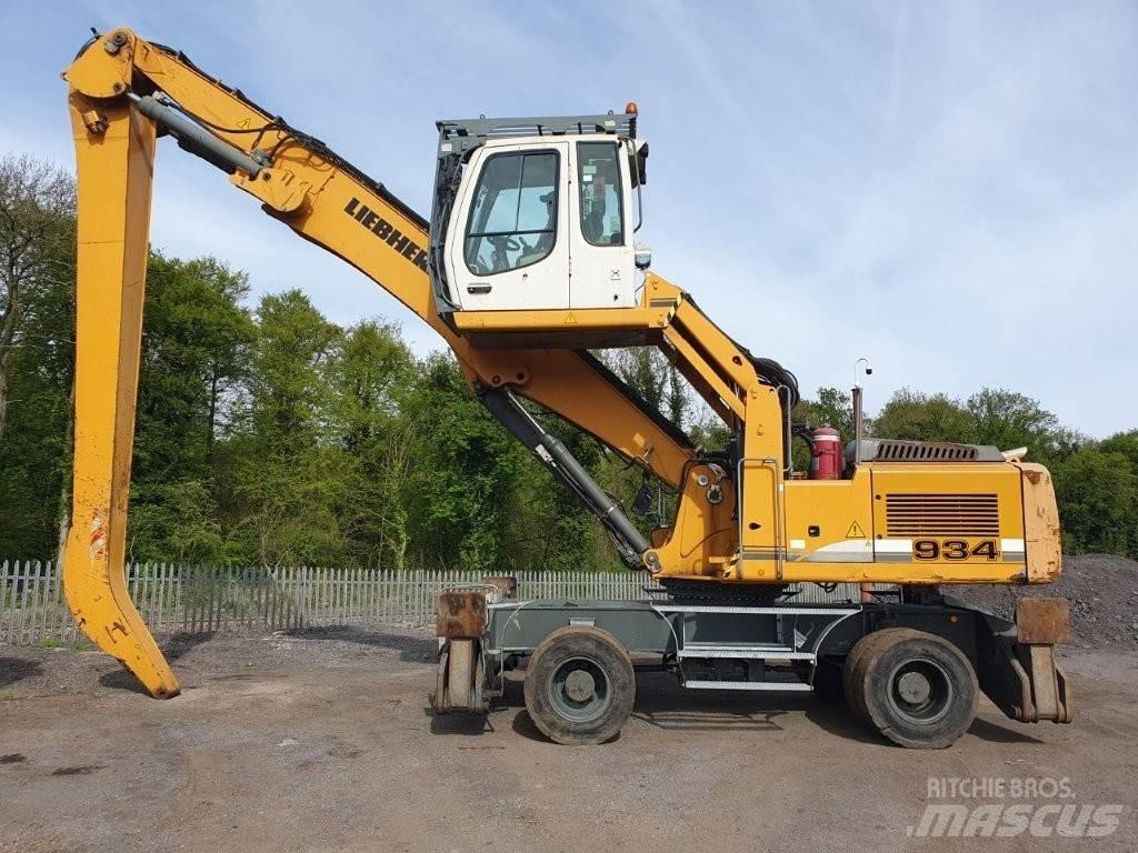 Liebherr A 934 C Bagri za prekladanje primarnih/sekundarnih surovin