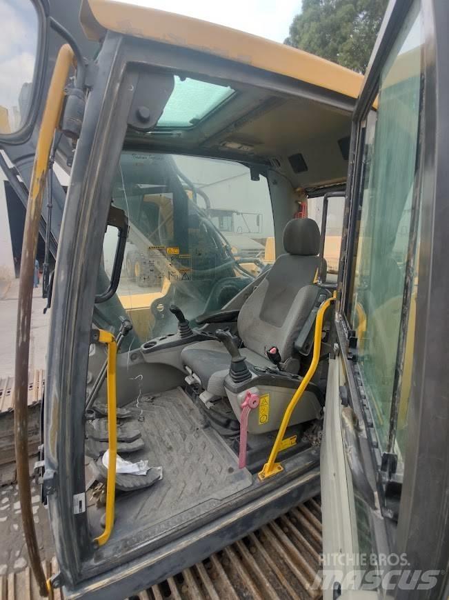 Volvo EC300DL Bagri goseničarji