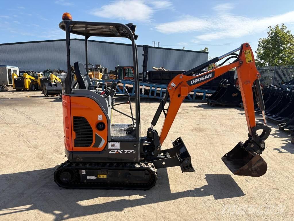 Doosan DX 17 Mini bagri <7t