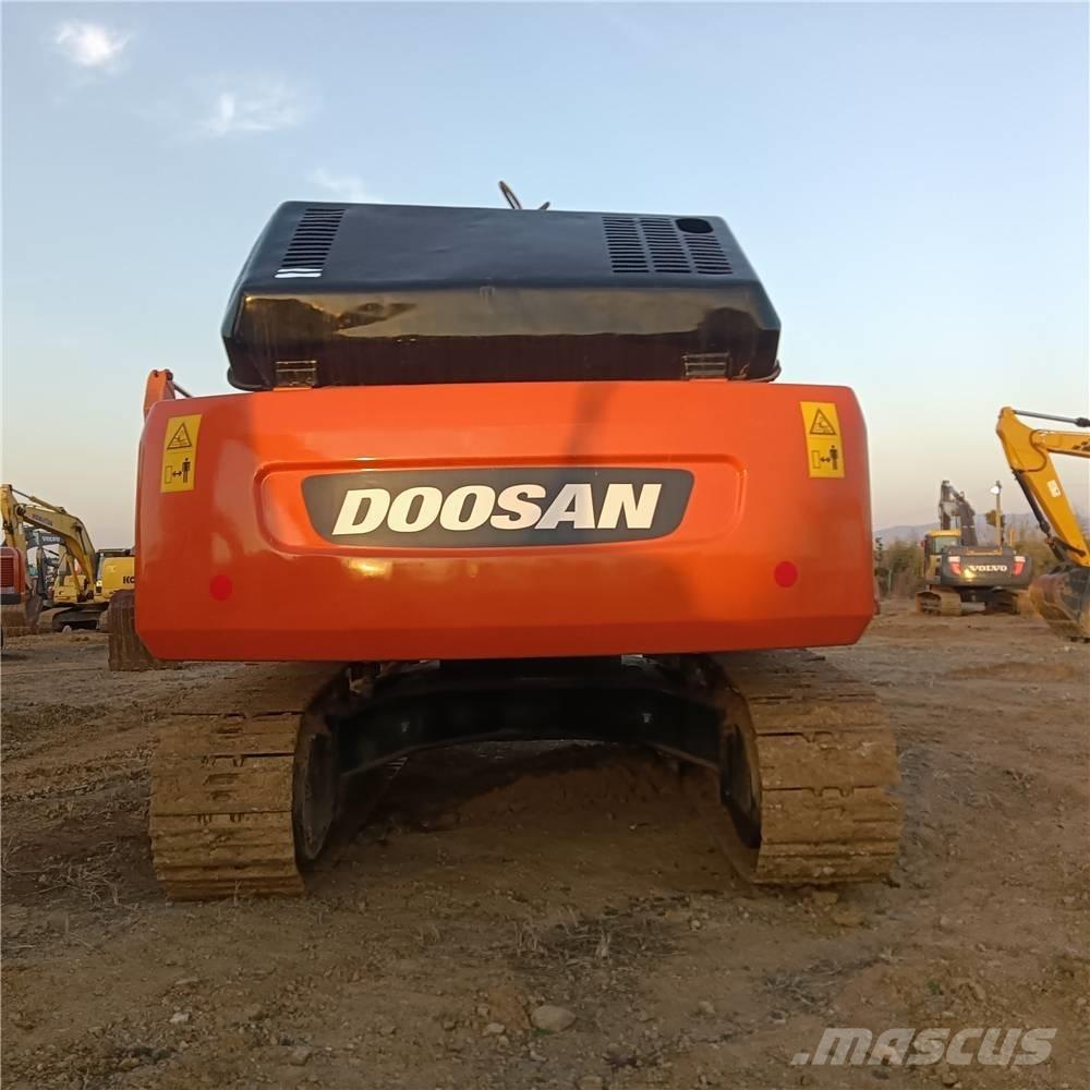 Doosan DH300LC-7 Bagri goseničarji
