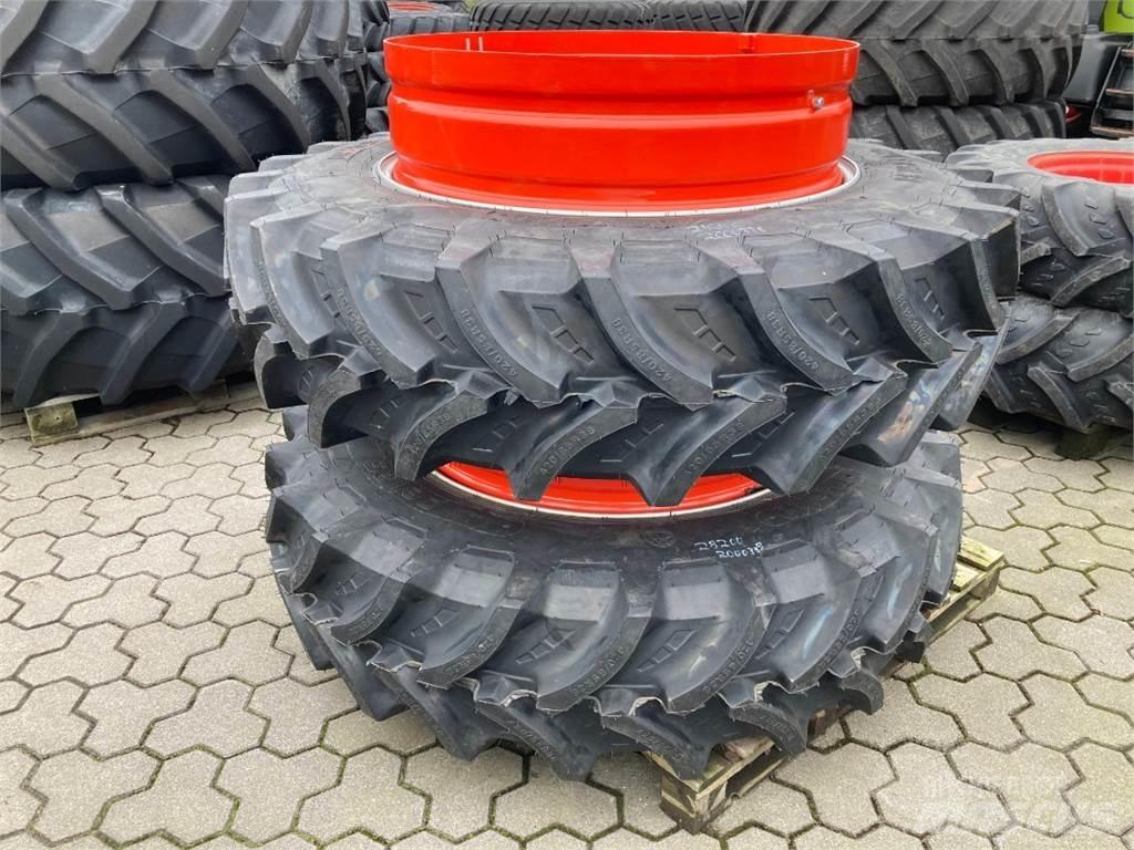 Petlas 420/85 R38 Gume, kolesa in platišča