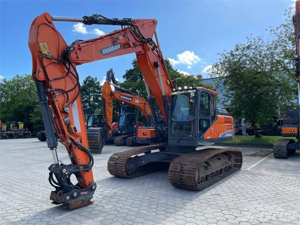 Doosan DX235LC-5 Bagri goseničarji
