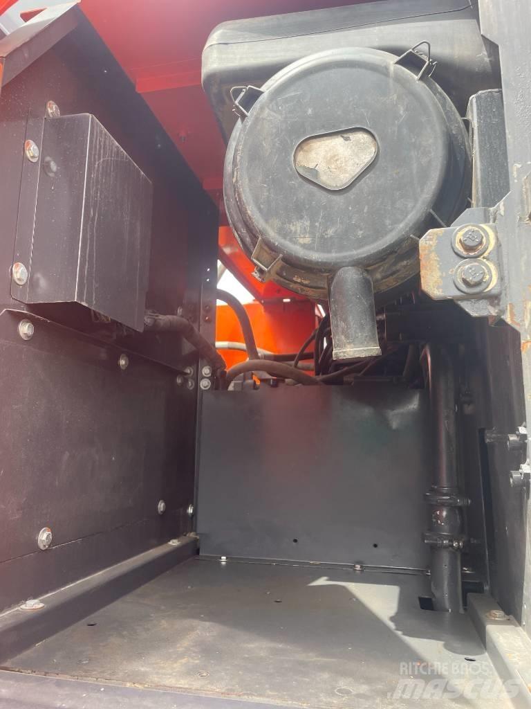Hitachi ZX240 Bagri goseničarji
