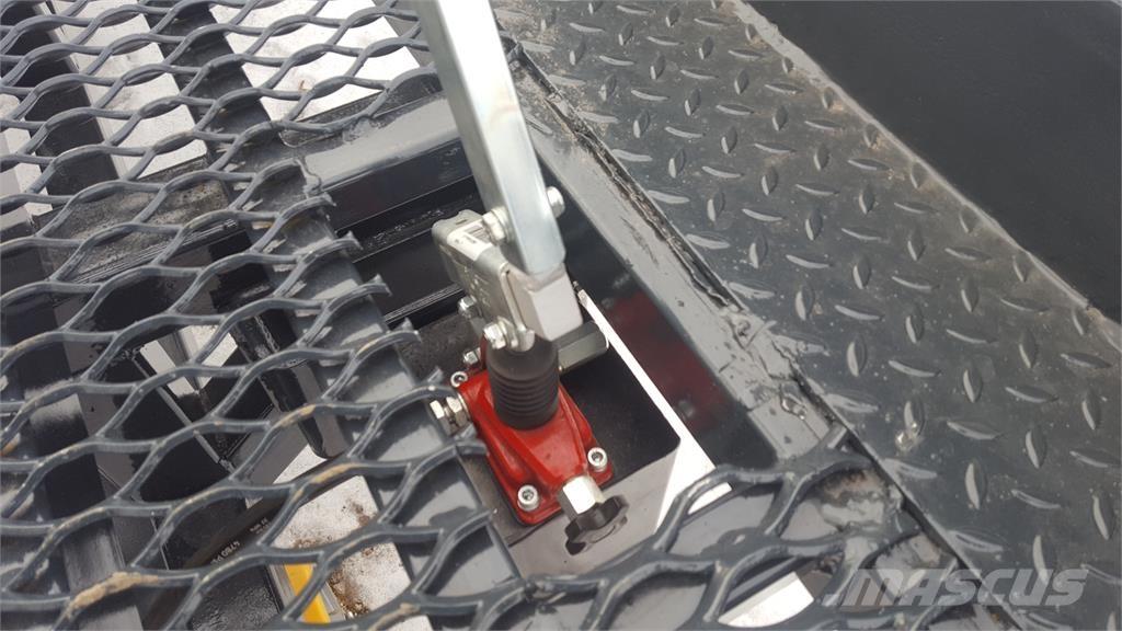  [div] BEAR 10.0 Drugi priključki in komponente