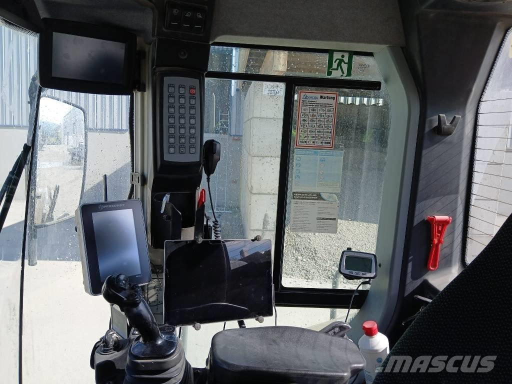 Liebherr L 550 Kolesni nakladalci