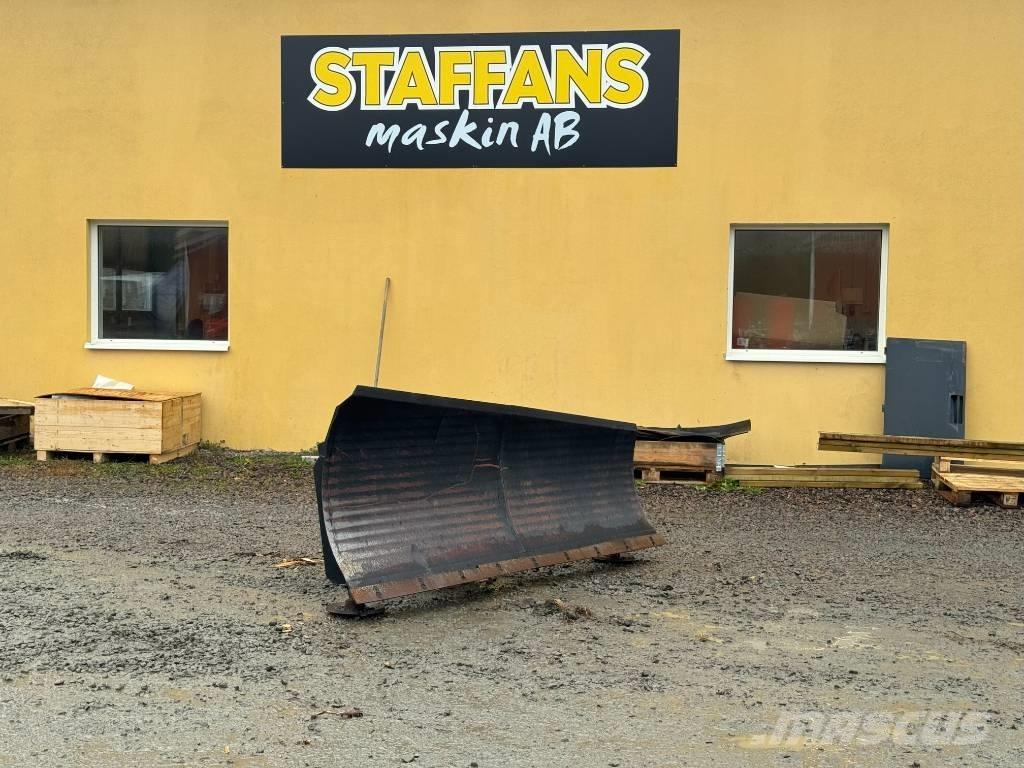 XYZ Diagonalblad Plugi