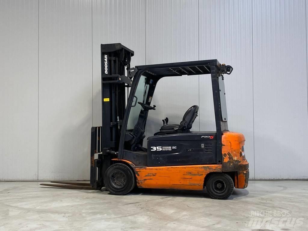 Doosan B35X-5 Električni viličarji