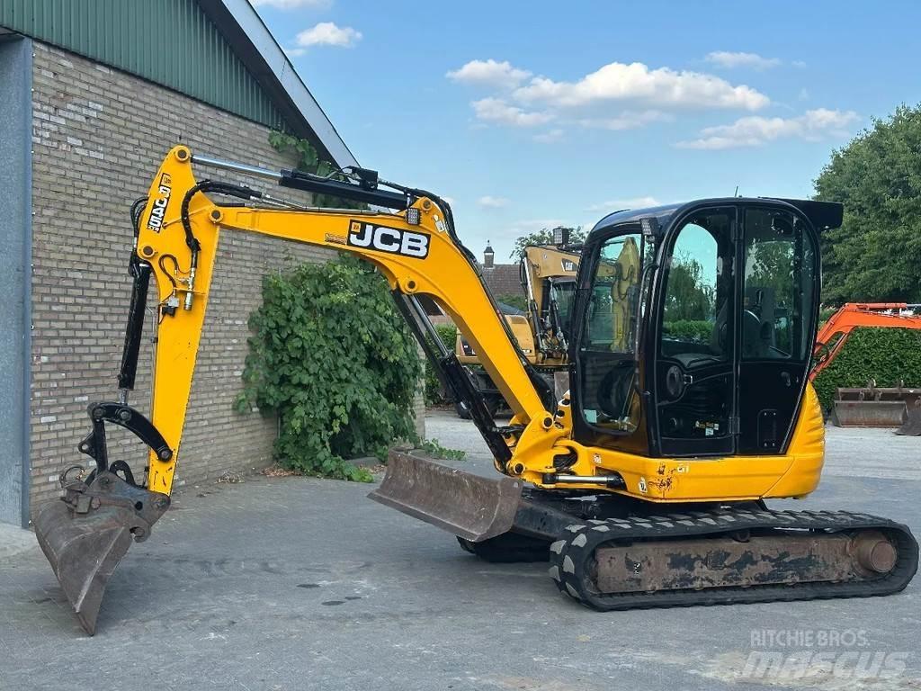 JCB 8045 ZTS Mini bagri <7t