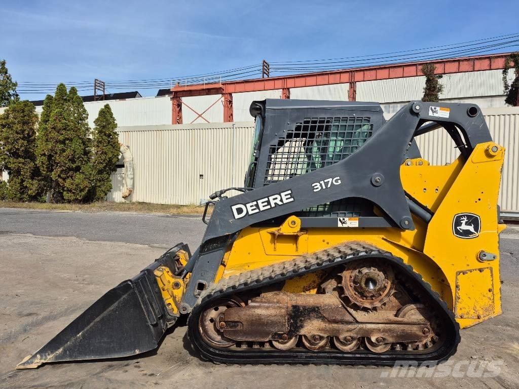 John Deere 317 Skid steer mini nakladalci