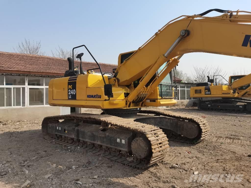 Komatsu PC 240 LC-10 Bagri goseničarji