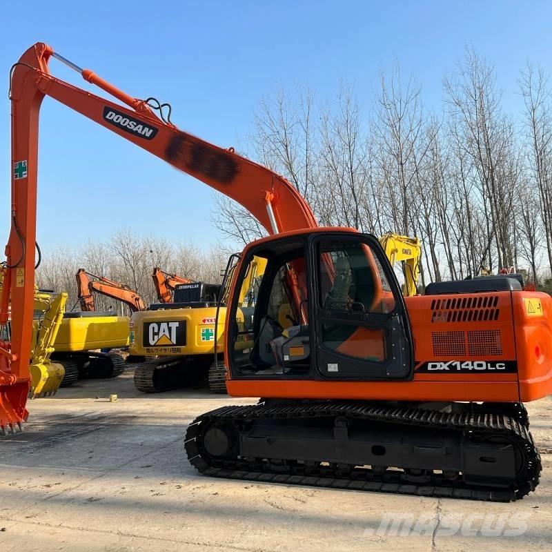 Doosan DX 140 Bagri goseničarji