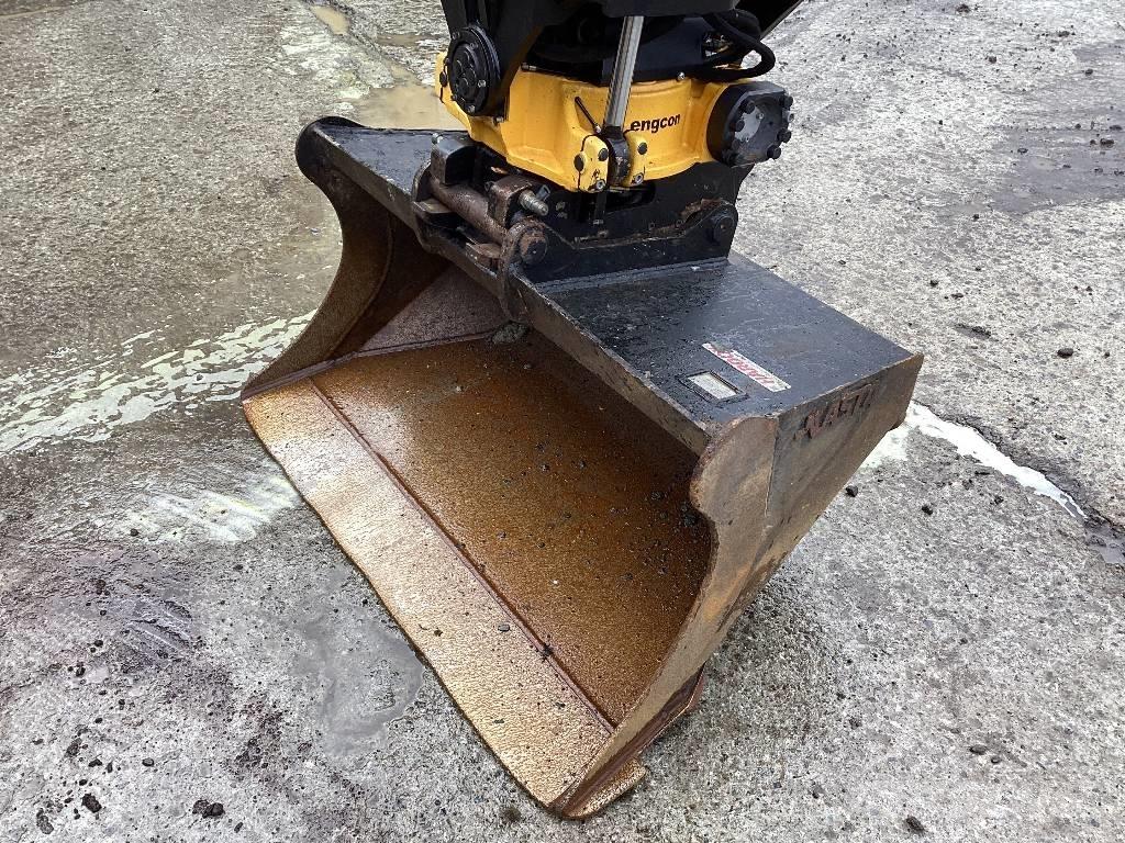 Hitachi ZX85US-6 Midi bagri 7t – 12t