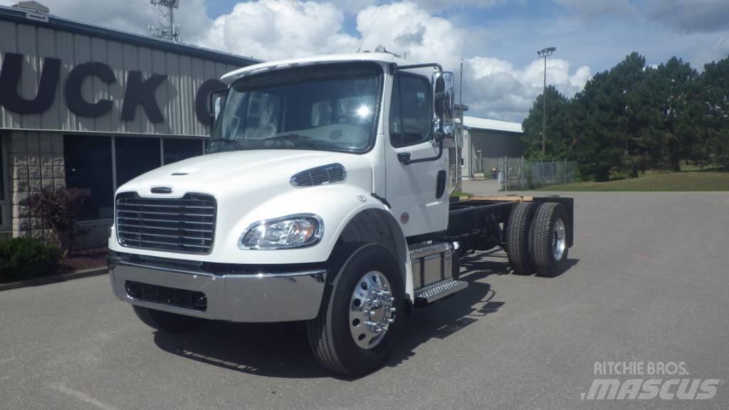 Freightliner M2106 Tovornjaki-šasije