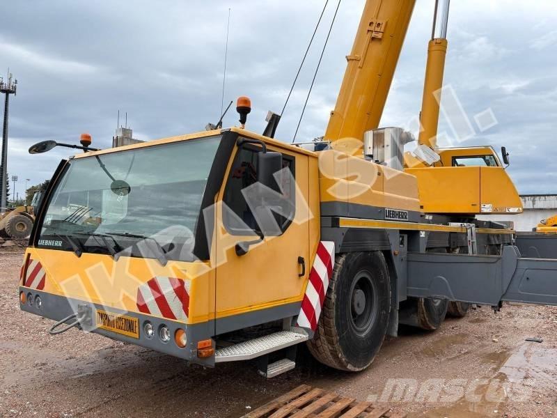 Liebherr LTM1200-5.1 Rabljeni žerjavi za vsak teren