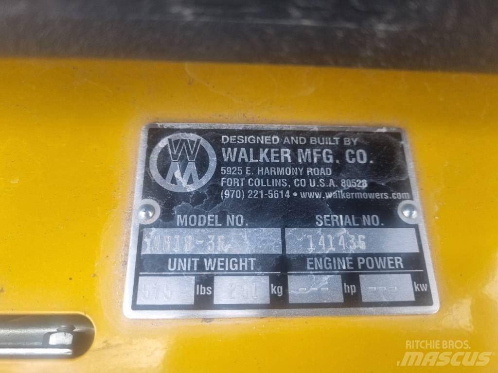 Walker B18 Vrtni traktor kosilnice