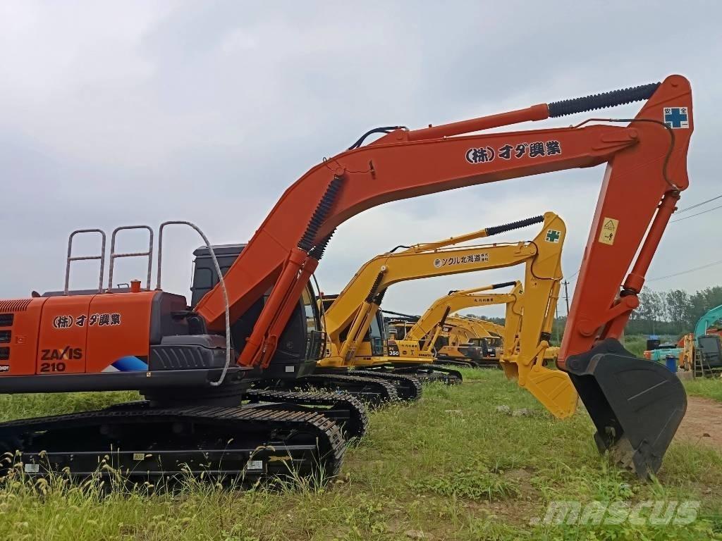 Hitachi ZX 210 Bagri goseničarji