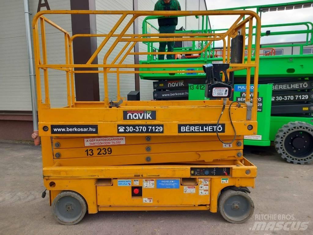 Haulotte Compact 10 Škarjaste dvižne ploščadi