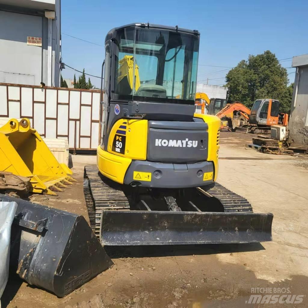 Komatsu PC50 Bagri goseničarji
