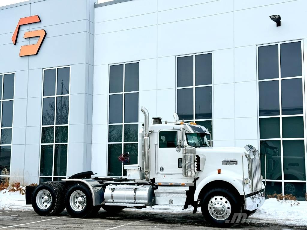 Kenworth W 900 Vlačilci