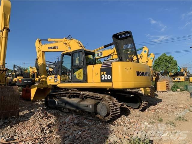 Komatsu PC300-7 Bagri goseničarji