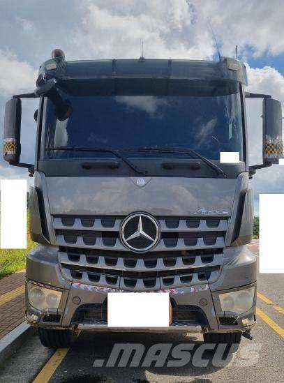 Mercedes-Benz 3951 Ne cestni demperji