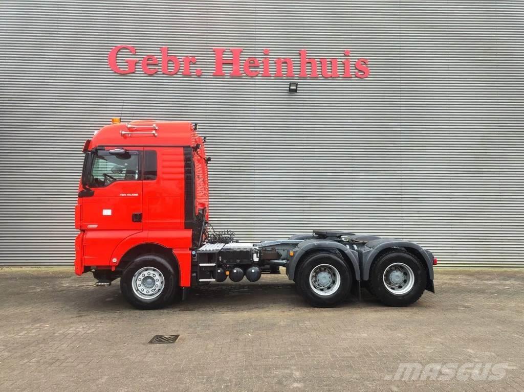 MAN TGX 33.580 6x4 Vlačilci