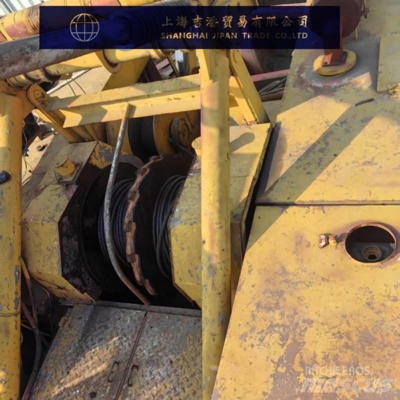 Hitachi KH180 Dvigala na gosenicah