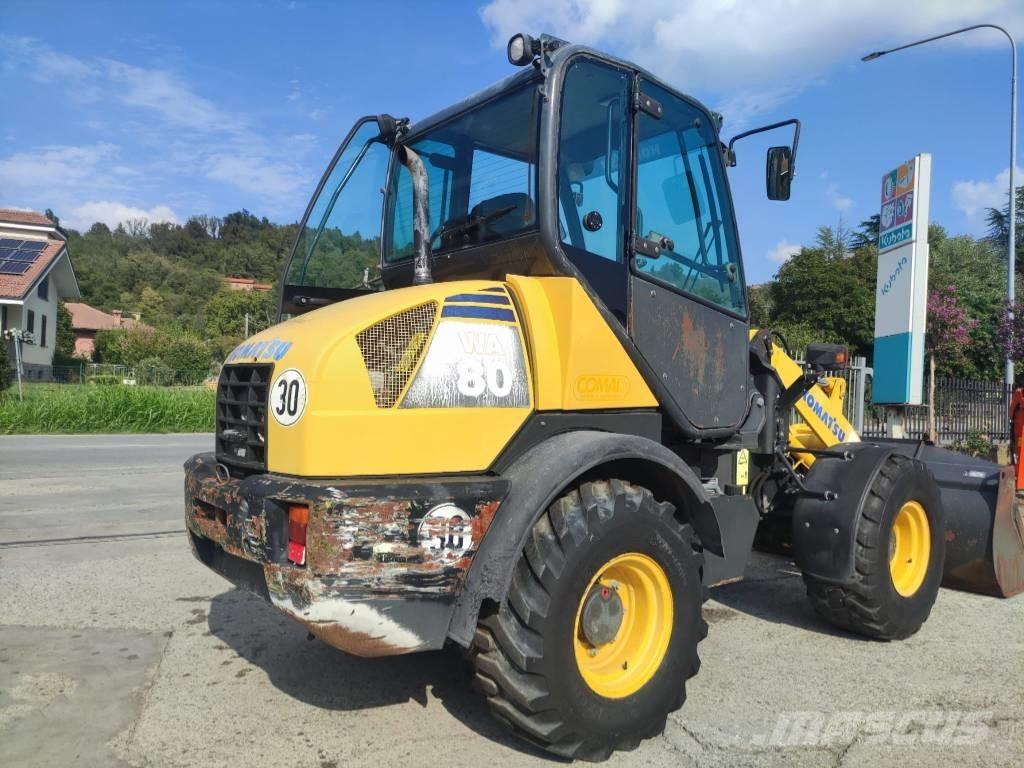Komatsu WA 80-5 Kolesni nakladalci