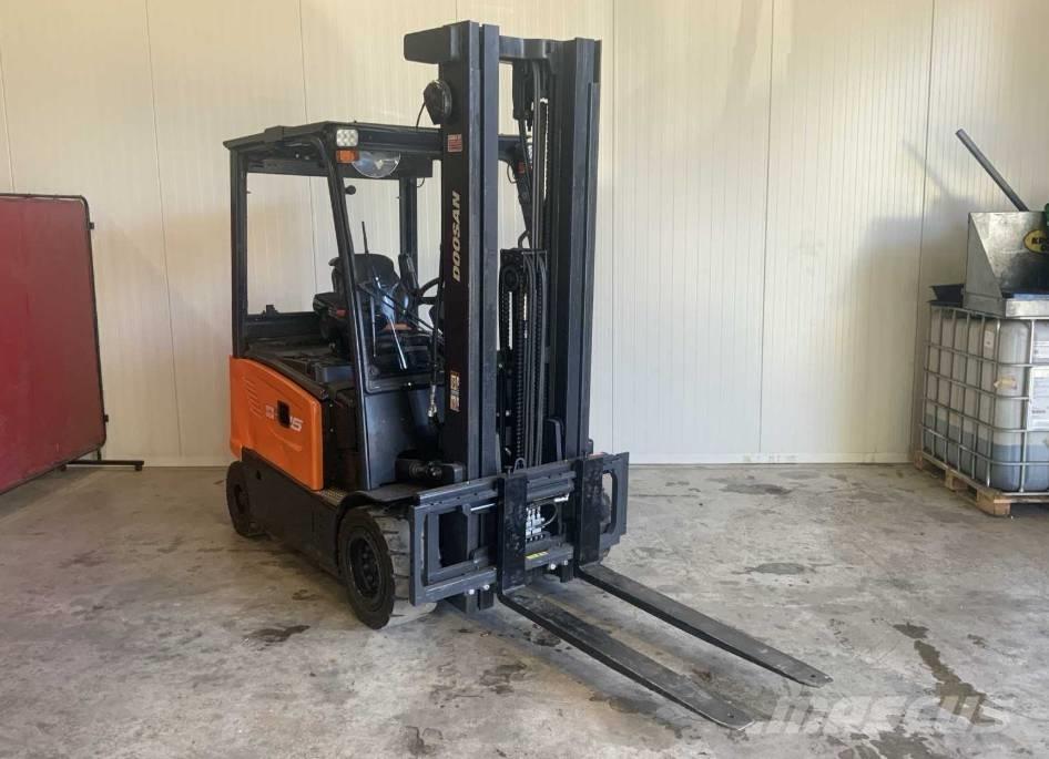 Doosan B 25 X-7 Električni viličarji