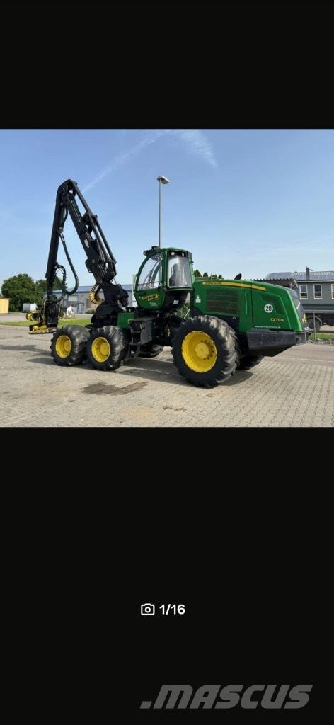 John Deere 1270E Harvesterji
