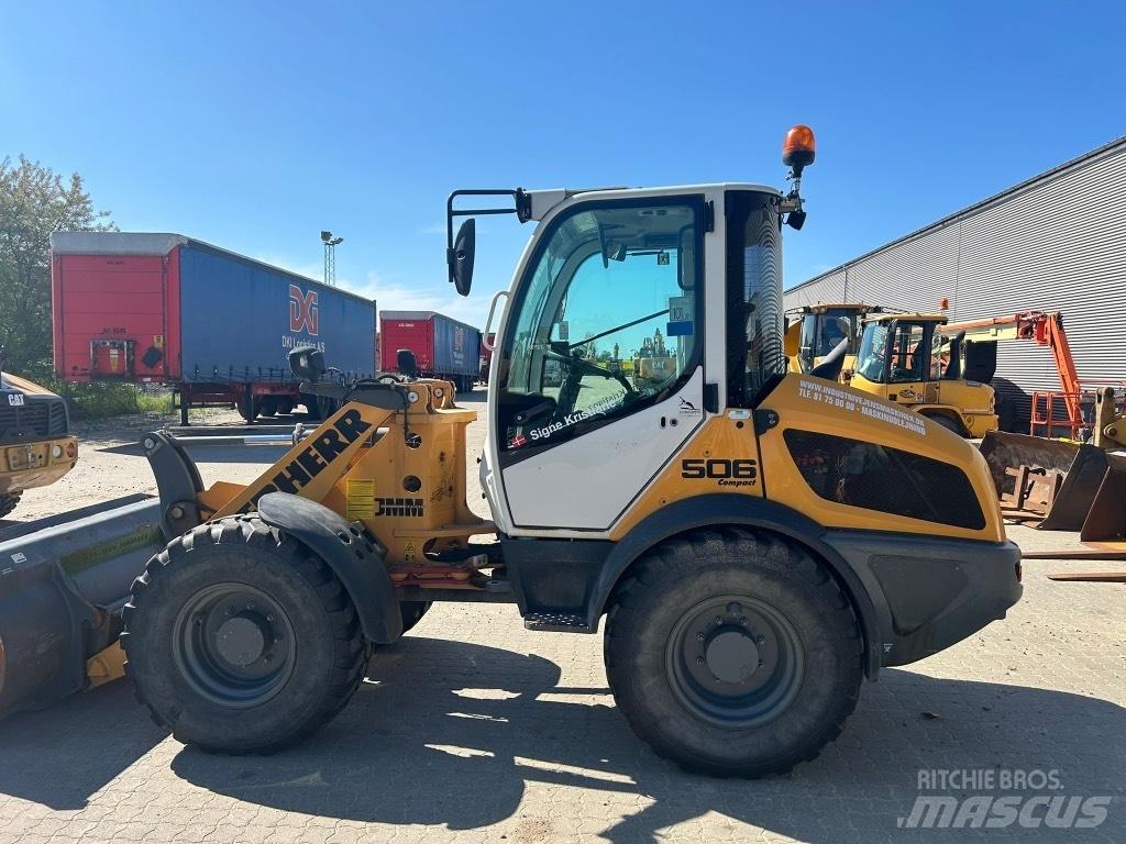 Liebherr L 506 Kolesni nakladalci
