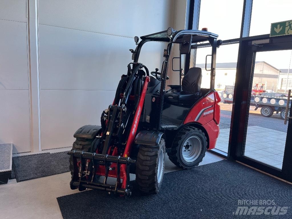 Manitou MLA 2-25 H Večnamenski nakladalci