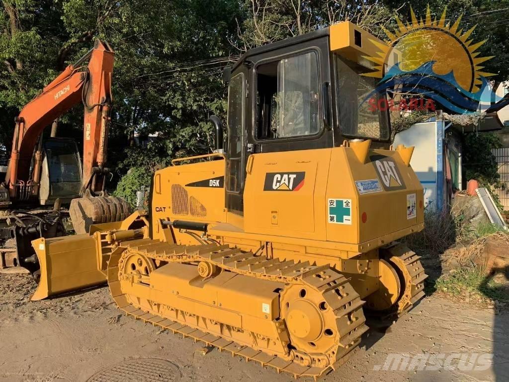 CAT D 5 K Buldožerji goseničarji