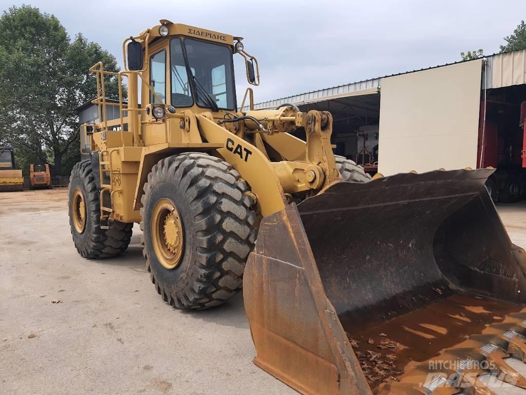 CAT 966 E Kolesni nakladalci