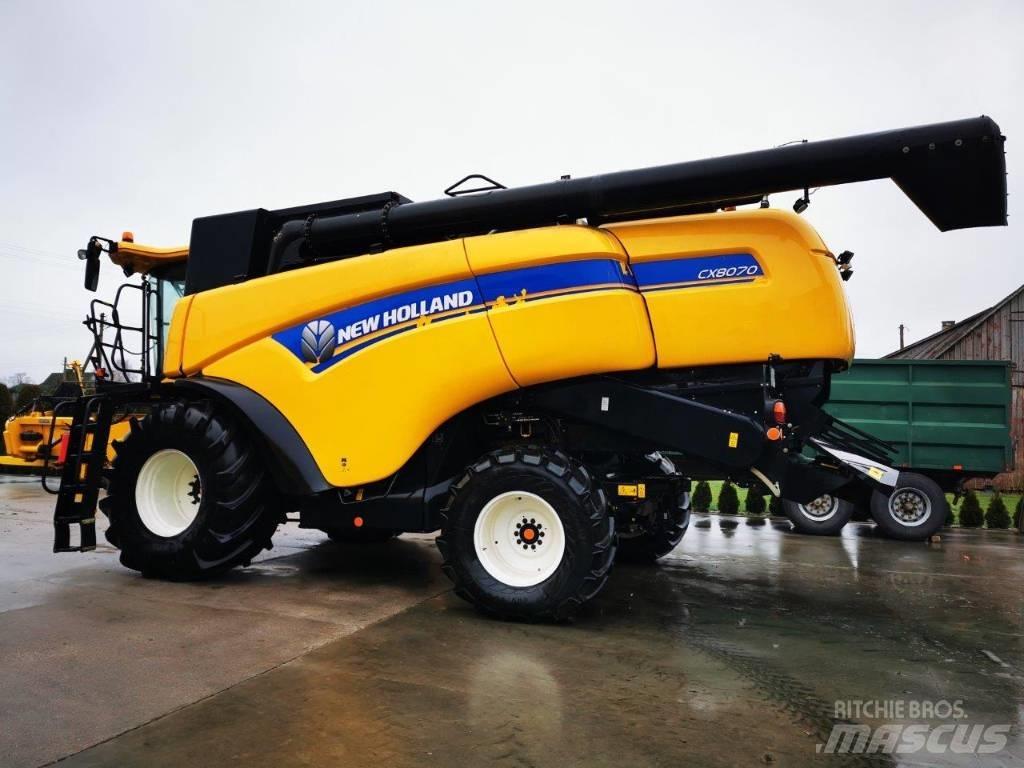New Holland CX8070 Kombajni