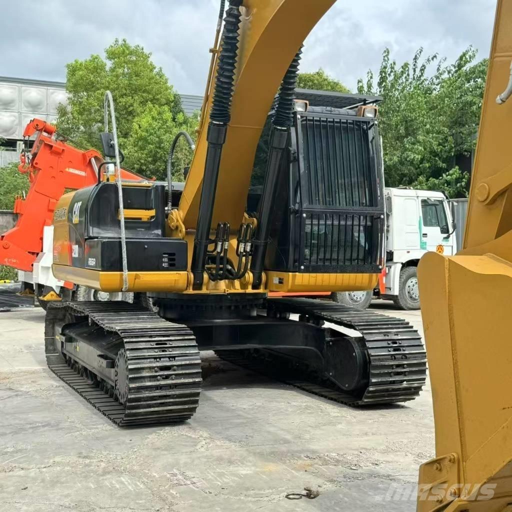 CAT 320D2 Bagri goseničarji