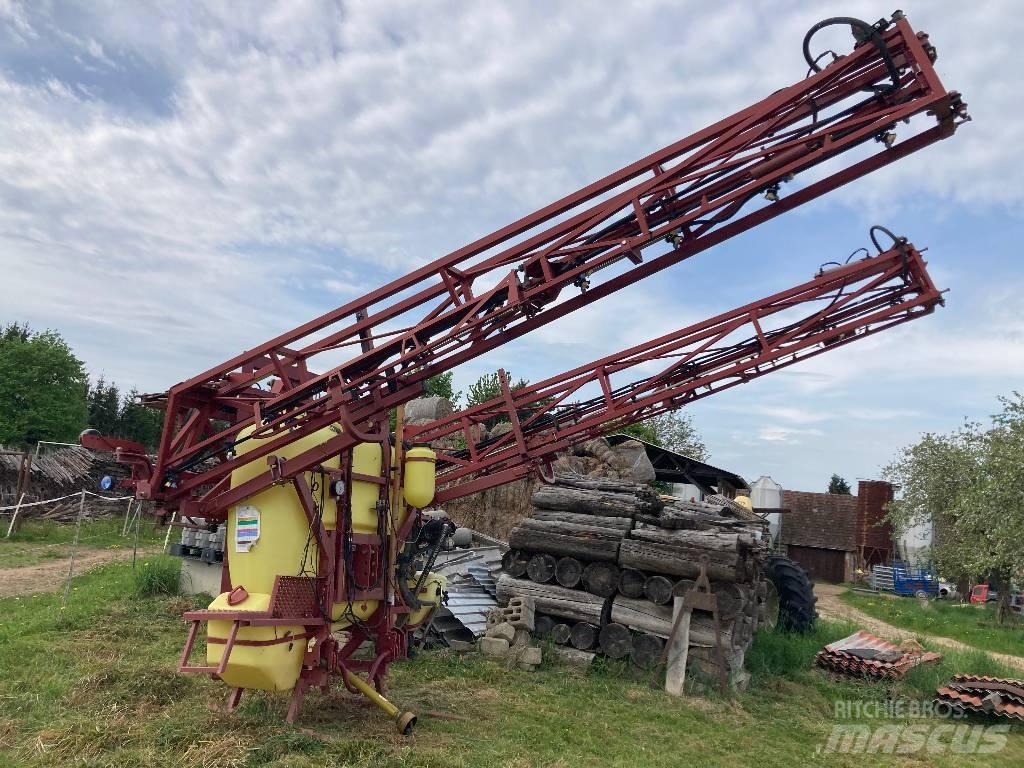Hardi Mega 1000 Montirane škropilnice