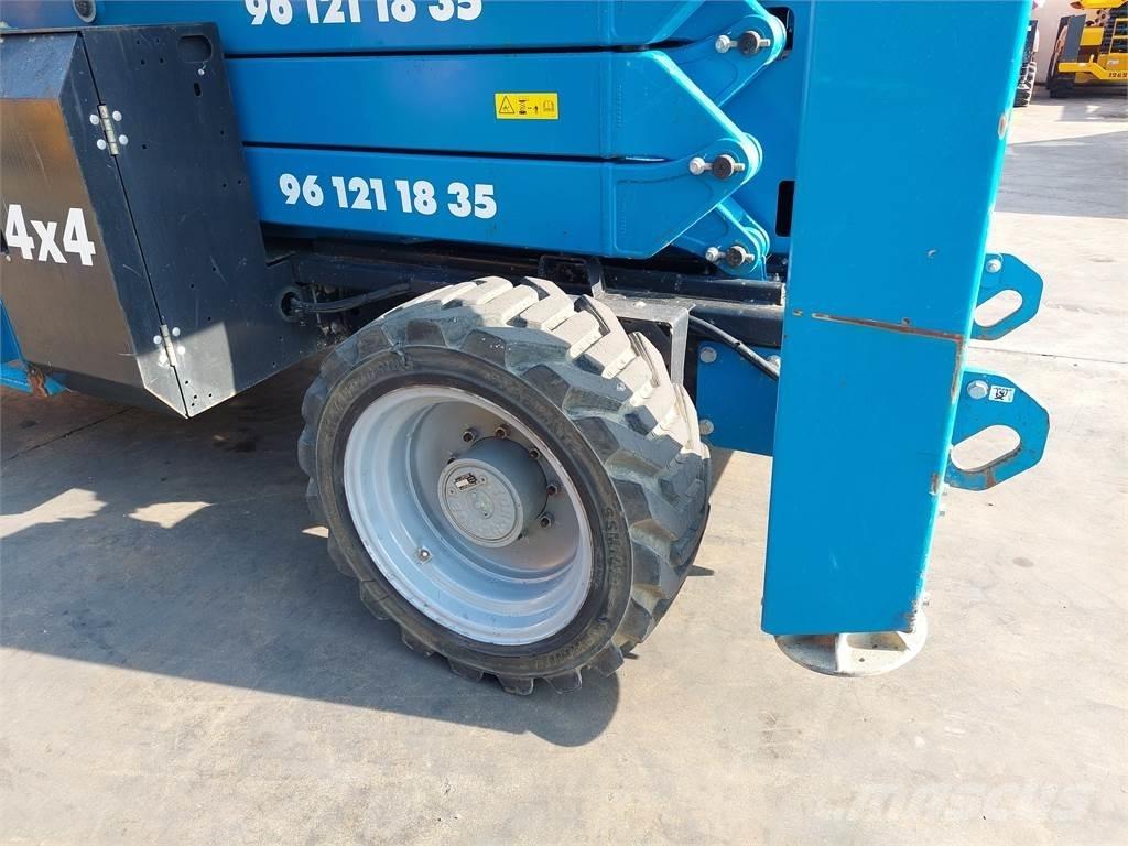 Genie GS4390 Škarjaste dvižne ploščadi