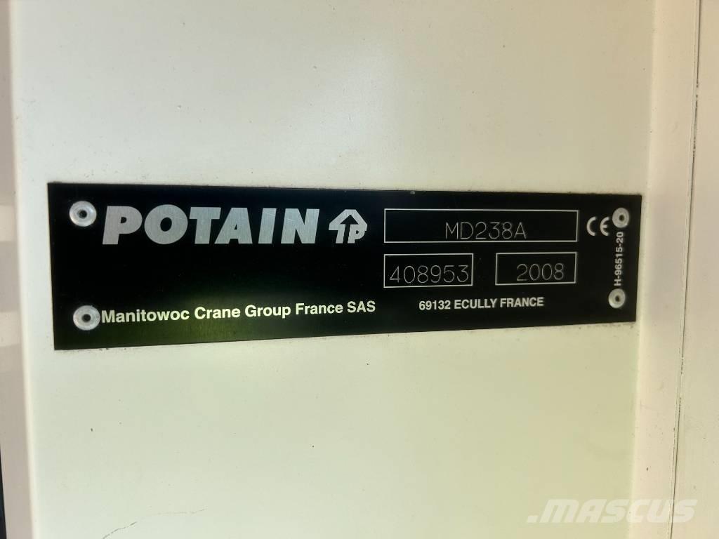 Potain MD238A-J10 Stolpni žerjavi