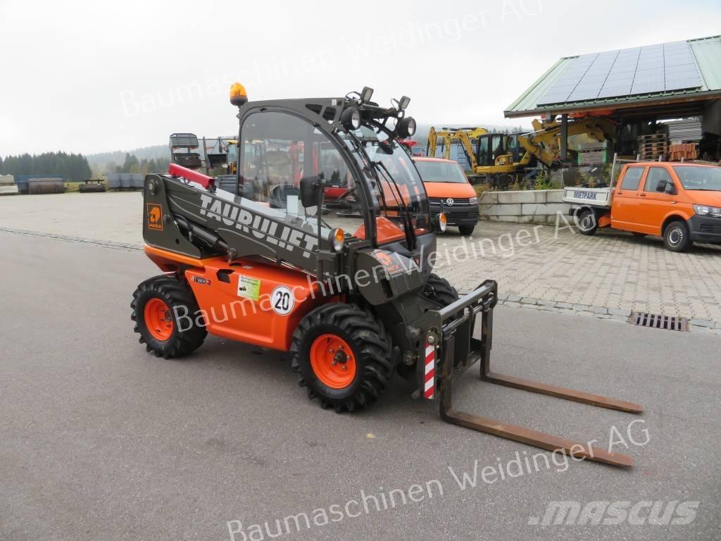 Ausa T 144 HX 4 Teleskopski viličarji