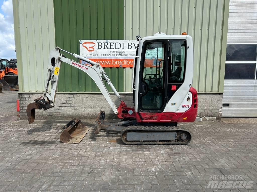 Takeuchi TB 216 Mini bagri <7t