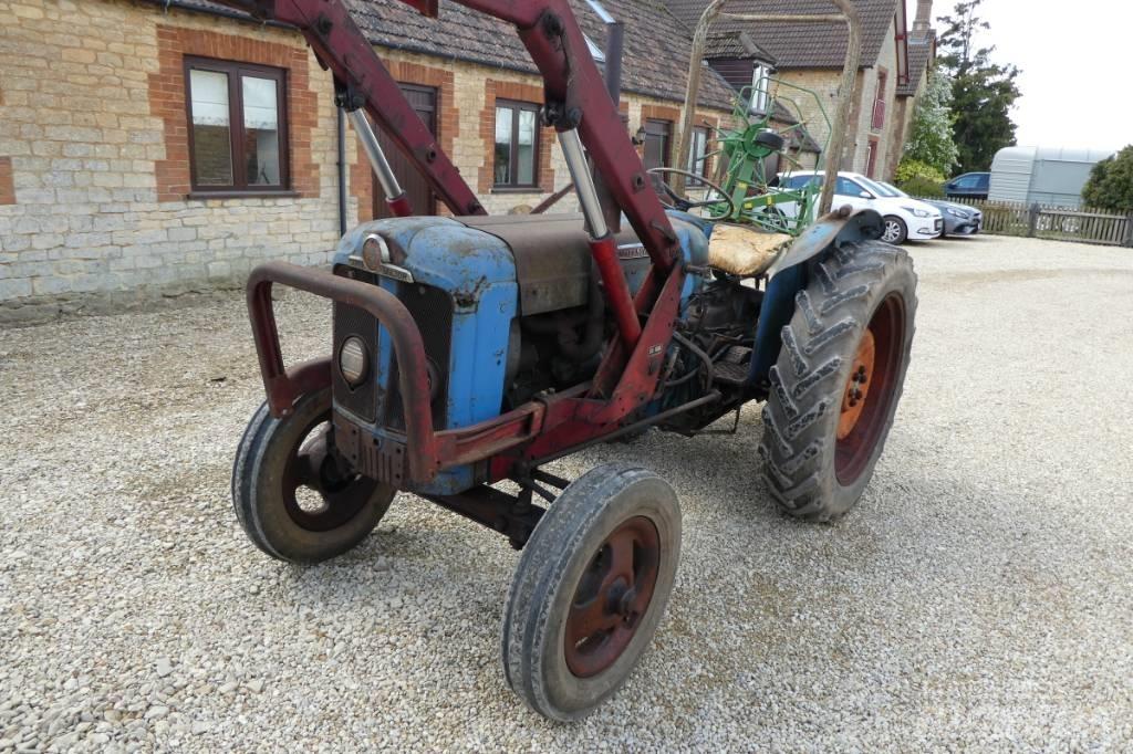 Fordson Super Major Traktorji