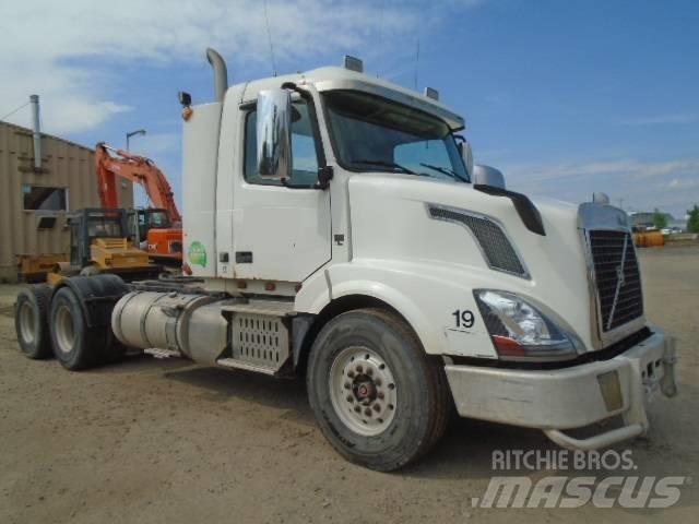Volvo VNL Vlačilci