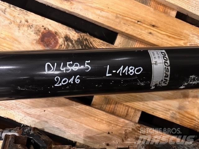 Doosan DL 450-5 Osi